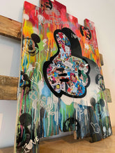 Charger l'image dans la galerie, Tableau Pop ART gant de mickey - Novela Global