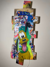 Charger l'image dans la galerie, Tableau Pop Art Pluto coloré, inspiré de Disney, réalisé à la main avec des matériaux recyclés et de la peinture acrylique.