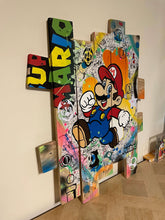 Charger l'image dans la galerie, Tableau POP Art MARIO sur bois, vibrant mélange de couleurs et techniques, inspiré du jeu vidéo emblématique.