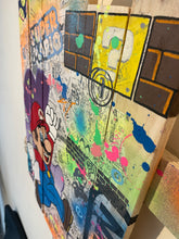 Charger l'image dans la galerie, Tableau POP Art de Mario Bros sur palette, mélange vibrant de couleurs et motifs inspirés des jeux vidéo.