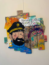 Charger l'image dans la galerie, Tableau POP Art représentant le capitaine Haddock sur planches de palette colorées.