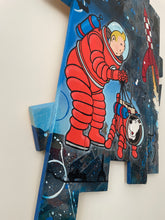 Charger l'image dans la galerie, Tableau Pop art Tintin et Milou fusée sur bois de palette signé Vincent STREIFF®