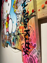 Charger l'image dans la galerie, Tableau Pop Art HELLO KITTY sur bois de palette signé Vincent STREIFF®