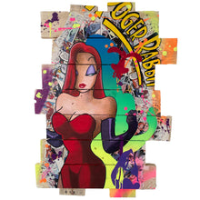 Charger l'image dans la galerie, Tableau artisanal en bois recyclé représentant Jessica Rabbit dans un style pop art coloré et captivant.