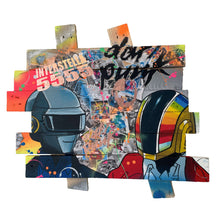 Charger l'image dans la galerie, Tableau POP Art Daft Punk avec personnages d'Interstella 5555, réalisé sur planches de palette en peinture acrylique.