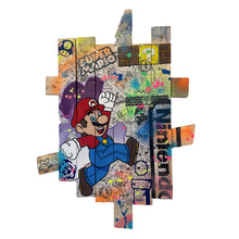 Charger l'image dans la galerie, Tableau POP Art coloré de Mario Bros sur palette recyclée, fusion artistique inspirée des jeux vidéo Nintendo.