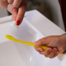 Charger l'image dans la galerie, Brosse a dents enfant rechargeable Caliquo | Novela