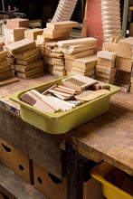 Charger l'image dans la galerie, Brosse a dent bois de hêtre huilé fabrication artisanale | Novela-Global.com