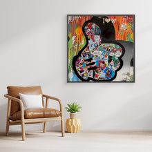 Laden Sie das Bild in den Galerie-Viewer, Main de Mickey - impression sur toile de l'œuvre originale de Vincent STREIFF